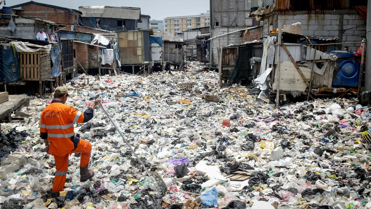 20170316-Kali Gendong Jadi Laut Sampah-Fanani