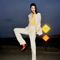 Belakangan ini, operasi plastik tengah popular di masyarakat, terutama di kalangan selebriti. Kendall Jenner, salah satu artis Hollywood yang disebut-sebut telah melakukan operasi plastik pada beberapa bagian wajahnya. (Instagram/kendalljenner)