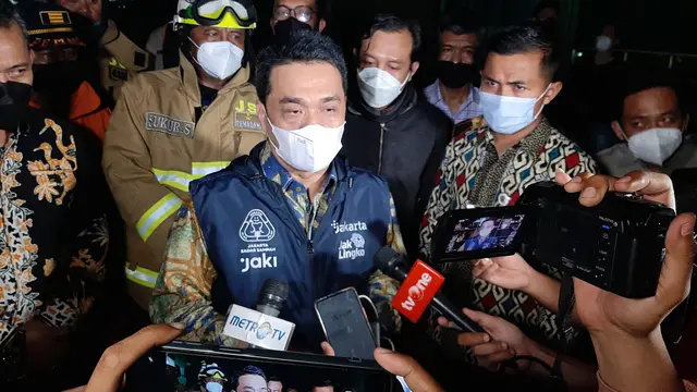 Wakil Gubernur DKI Jakarta Ahmad Riza Patria memastiakan data-data milik pemerinta yang tersimpan di Gedung Cyber 1 dipastikan aman.