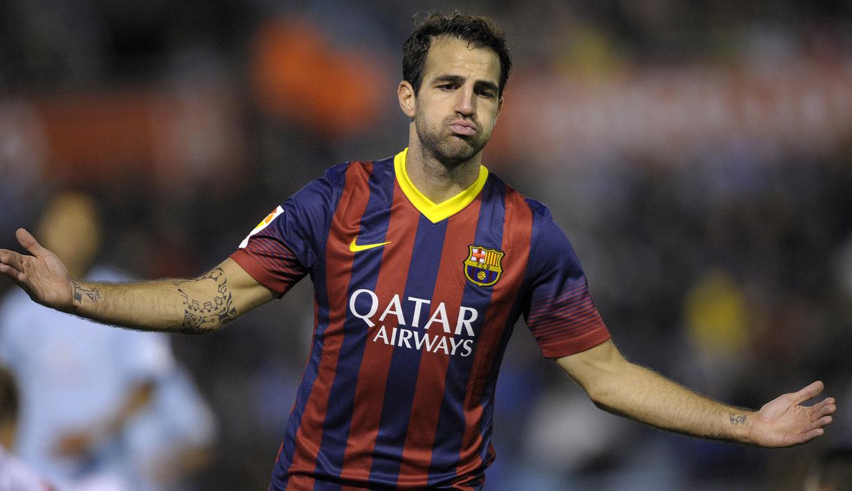 Cesc Fabregas. Gelandang Barcelona anggota Akademi La Masia ini memperkuat tim remaja Barcelona mulai 1997-2003. Di musim 2003/2004 ia hijrah ke Arsenal selama 8 musim. Minim raihan trofi, ia balik ke Barcelona pada 2011/2012 dan bertahan selama 3 musim. (AFP/Miguel Riopa)
