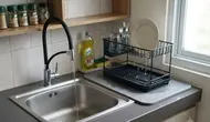 10 Cara Membuat Area Cuci Piring di Dapur Sempit agar Tidak Mudah Becek & Selalu Kering