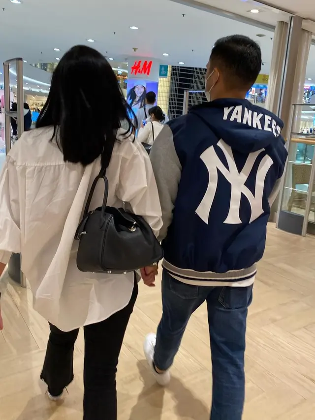 [Fimela] Naysilla Mirdad dan Arfito Hutagalung