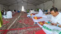 Cerita Jemaah Calon Haji Indonesia Merasa Nyaman di Tenda Arafah. (Liputan6.com/Mevi Linawati)