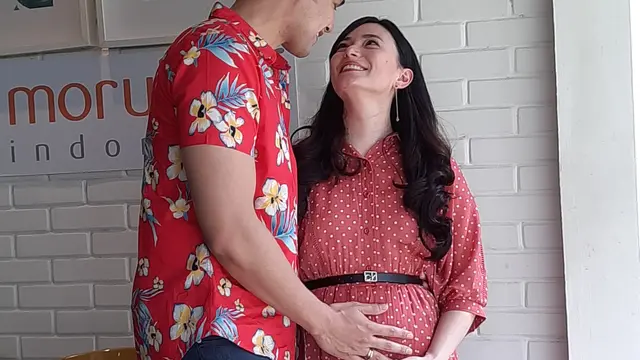 Asmirandah dan Jonas Rivanno. (Foto: Wayan Diananto)