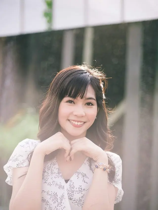 6 Potret Sireethorn Leeramwat, Miss Thailand yang Rebut Mahkota Miss International 2019