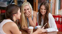 3 Tips agar Hubungan Cinta dan Pertemanan Seimbang