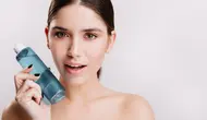 Apakah Boleh Memakai Toner Tanpa Kapas? Ini Penjelasannya