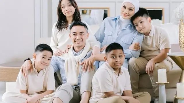 Foto Prewedding Zumi Zola dan Putri Zulhas. [@putri_zulhas]