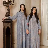 Tampilan Mikhayla Putri Nia Ramadhani Kanakan Baju Lebaran Sarimbit. [@geulis.id]