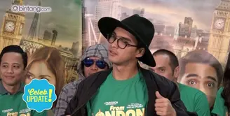 Ricky Harun syuting film From London To Bali. Ia ternyata gak terlalu jago bahasa Inggris, jadi susah ngobrol sama bule. 