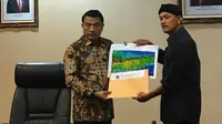 Sejumlah petani dari Pegunungan Kendeng, Jawa Tengah menemui Kepala Staf Kepresidenan Moeldoko, Selasa (19/11/2019).(foto: dokumentasi KSP)