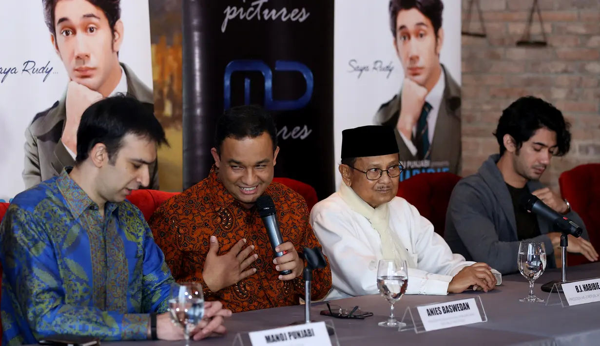 Acara syukuran film ‘Rudy Habibie’ di kawasan Kuningan, Jakarta Selatan.(Andy Masela/Bintang.com)