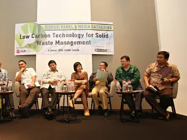 Suasana diskusi bertajuk Low Carbon Technology for Solid Waste Management, di Jakarta, Rabu (6/1). Diskusi membahas permasalahan sampah di Indonesia serta penggunaan teknologi yang tepat dan bermanfaat bagi lingkungan. (Liputan6.com/Immanuel Antonius)