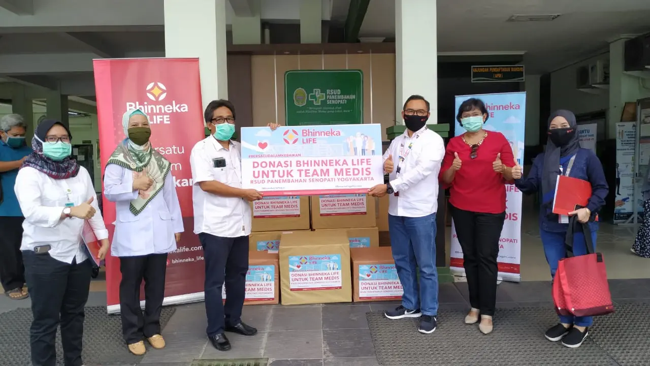 Bhineka Life berikan bantuan 900 APD untuk tenaga medis RSUD Panembahan Senopati, Bantul, DIY