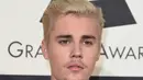 Justin Bieber kerap membuat publik geger terhadap penampilan dan gaya fesyennya. Belum lama, Justin kembali di bully oleh netizen tentang gaya rambut gimbalnya. (AFP/Bintang.com)