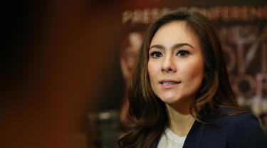 5 Artis Indonesia Yang Lahir Di Luar Negeri News Entertainment Fimela Com