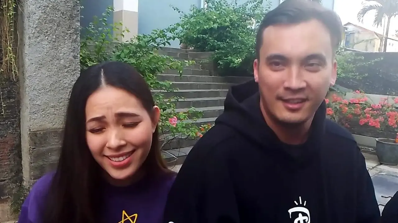 Rendy Kjaernett dan Lady Nayoan