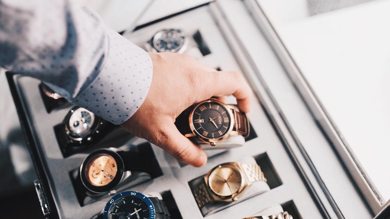 Ilustrasi Jam Tangan