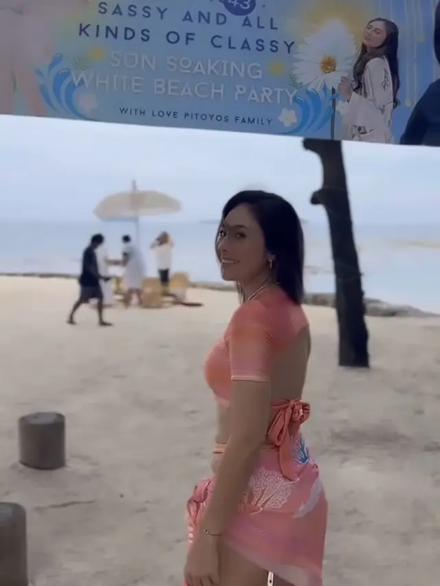 Gaya Awet Muda Wulan Guritno Rayakan Ulang Tahun ke-43. [@wulanguritno]