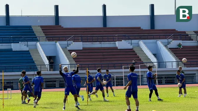 Persib Gaspol Latihan, Pelatih Gigit Jari Kakang Kena Hukuman