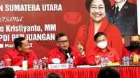 Konsolidasi kader, Sekjen PDIP Hasto Kristiyanto gelorakan semangat gerakan mengakar ke rakyat. (Merdeka.com)