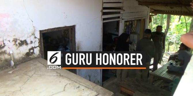 VIDEO: Guru Honorer Tinggal Bersebelahan dengan Toilet Sekolah