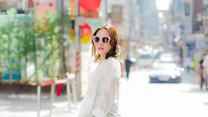 Tampil Stylish, Ini Momen Liburan Shandy Aulia di Seoul yang Makin Menawan