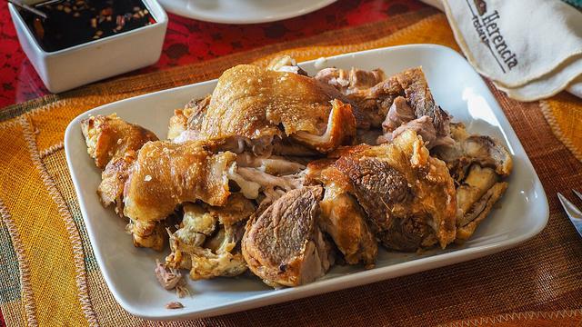 Sepiring Crispy Pata