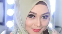 Presenter Terry Putri mengaku senang dengan status yang disandangnya. Kesibukannya diluar rumah dan meyita banyak waktu diluar menjadi bebas lantaran tidak ada yang protes. (Instagram/terryputri)