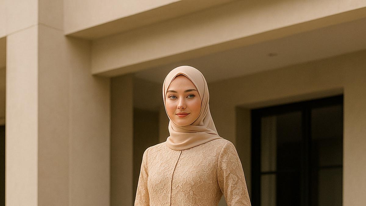 8 Model Brokat Panjang Bawahan Batik Terbaru 2025, Tren Elegan dan Modern