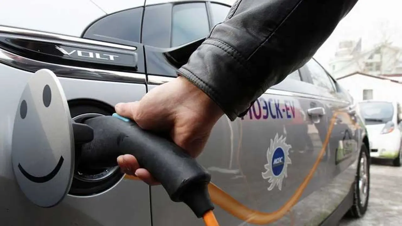 Pemerintah Rusia siap mensubsidi masyareakat untuk pembelian mobil listrik