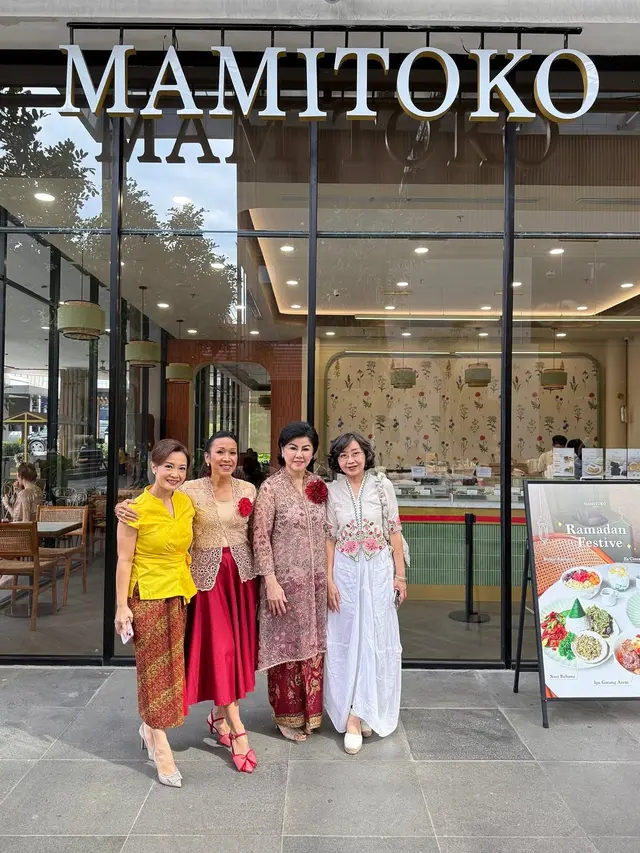 8 Artis Rayakan Hari Kartini 2025 dengan Kebaya, Dian Sastro hingga Dewi Perssik