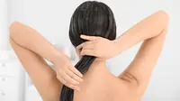 Tutorial Deep Conditioning Rambut di Rumah untuk Mengatasi Kerusakan, Ternyata Gampang Dilakukan Kok!
