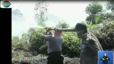 Petugas mengaku kewalahan karena kebakaran di lahan gambut punya karakteristik berbeda.