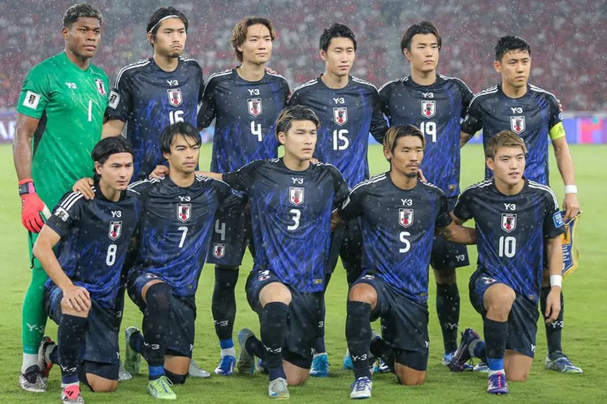 Starting XI Timnas Jepang pada duel lawan Indonesia di Stadion Gelora Bung Karno, Jumat (15/11) malam WIB (c) Bagaskara Lazuardi