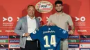 Ricardo Pepi baru saja didatangkan PSV dari klub Liga Jerman, FC Augsburg pada bursa transfer pemain musim 2023/2024. Ia ditebus dengan mahar sebesar 11 juta euro atau setara Rp183 miliar dengan durasi kontrak selama 5 tahun hingga 30 Juni 2028. (psv.nl)