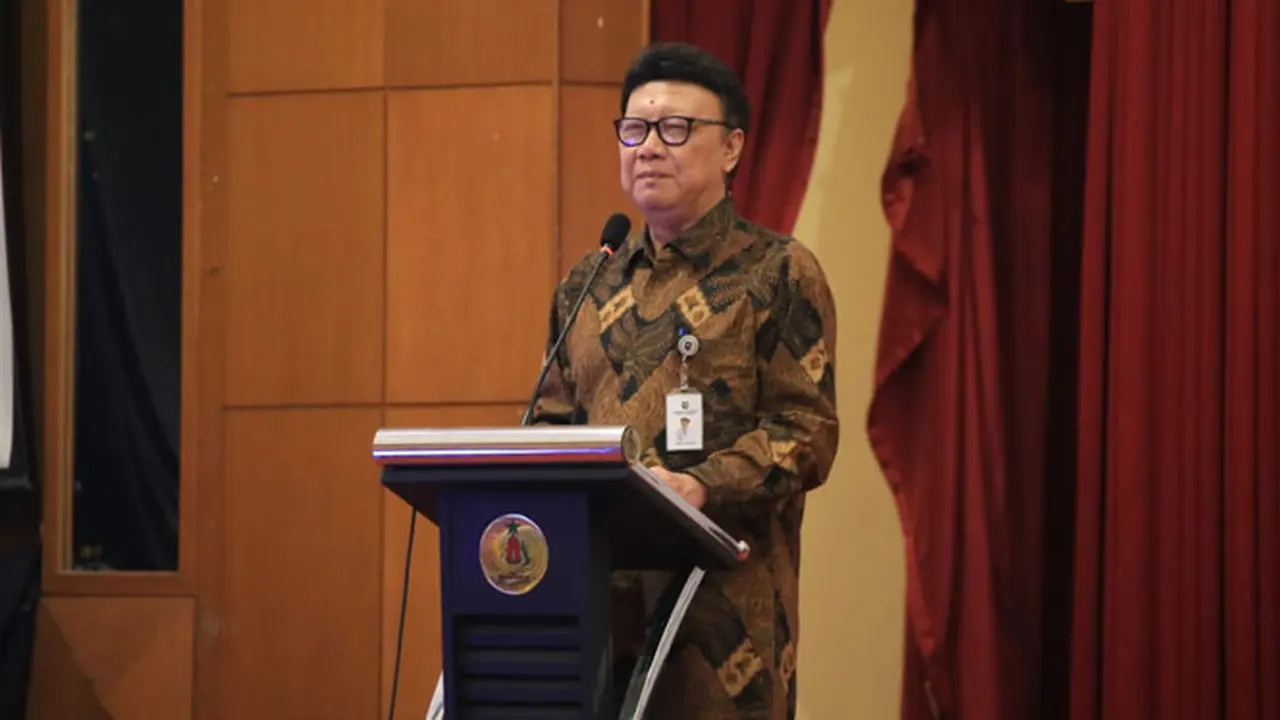Tjahjo Kumolo
