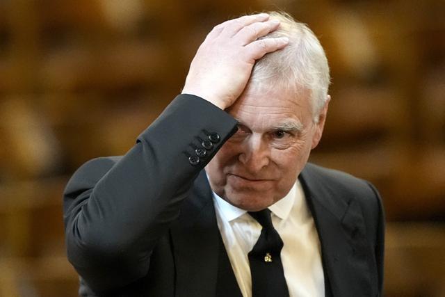 Pencabutan Gelar Kebangsawanan Andrew dan Sarah