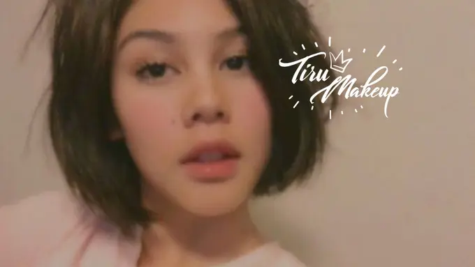 Tiru Makeup: Makeup Super Glowing dari Vanesha Prescilla