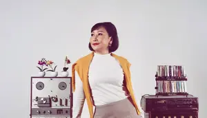 Vitalia Rilis Single Kamu Sedikit Gila, Kisah Cinta dengan Nostalgia Era 70-an