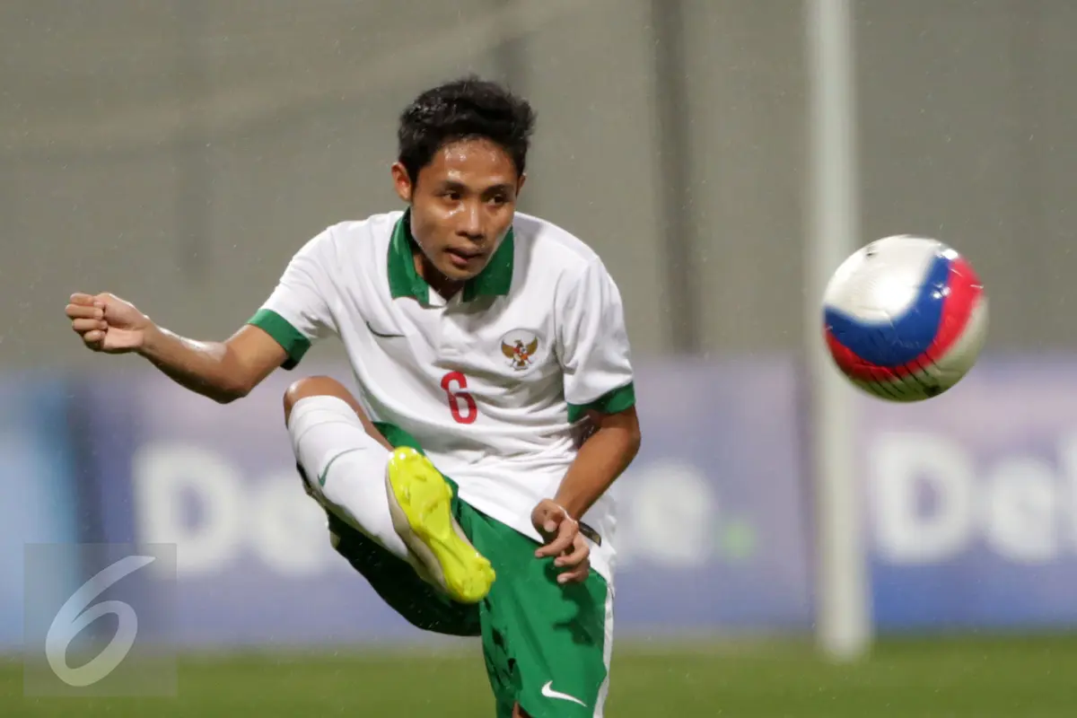 Evan Dimas