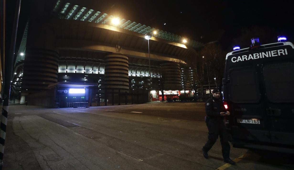 Foto Potret Sepinya Stadion San Siro Di Milan Bola Liputan6 Com