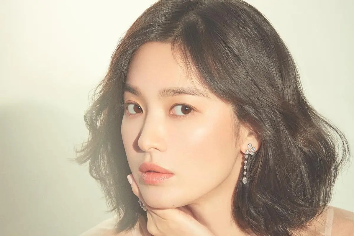 Song Hye Kyo (Instagram/ @kyo1122 foto oleh @mokjungwook)