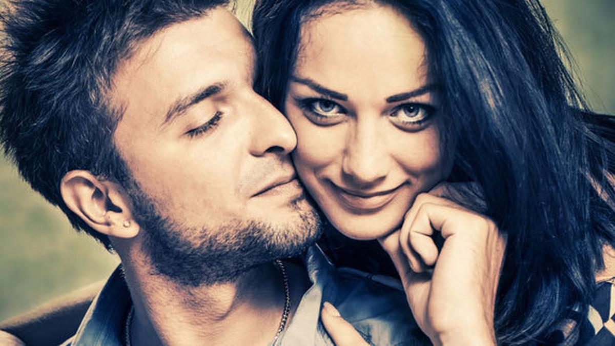Desahan dan Erangan Saat Hubungan Seks, Apa Sih Maknanya? - Lifestyle ...