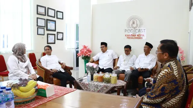 Wamen ATR Raja Juli Minta Program PTSL di Karesidenan Pekalongan Terus Dikawal