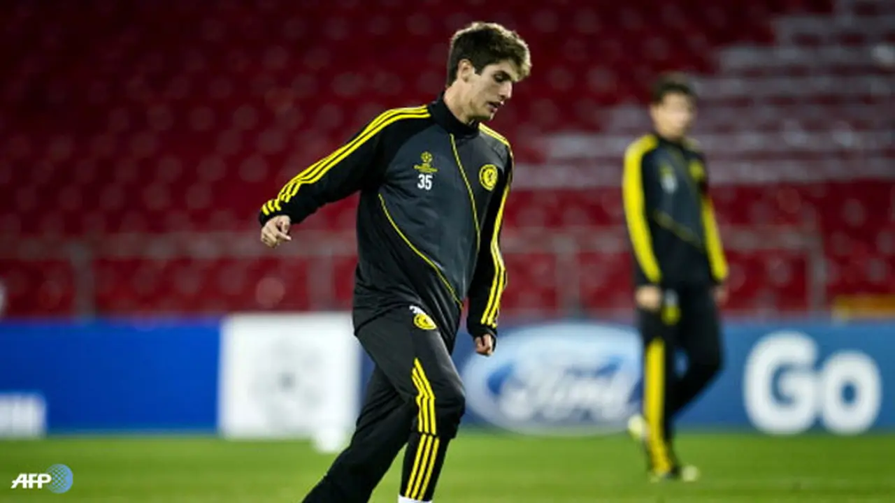 lucas-piazon-130726b.jpg