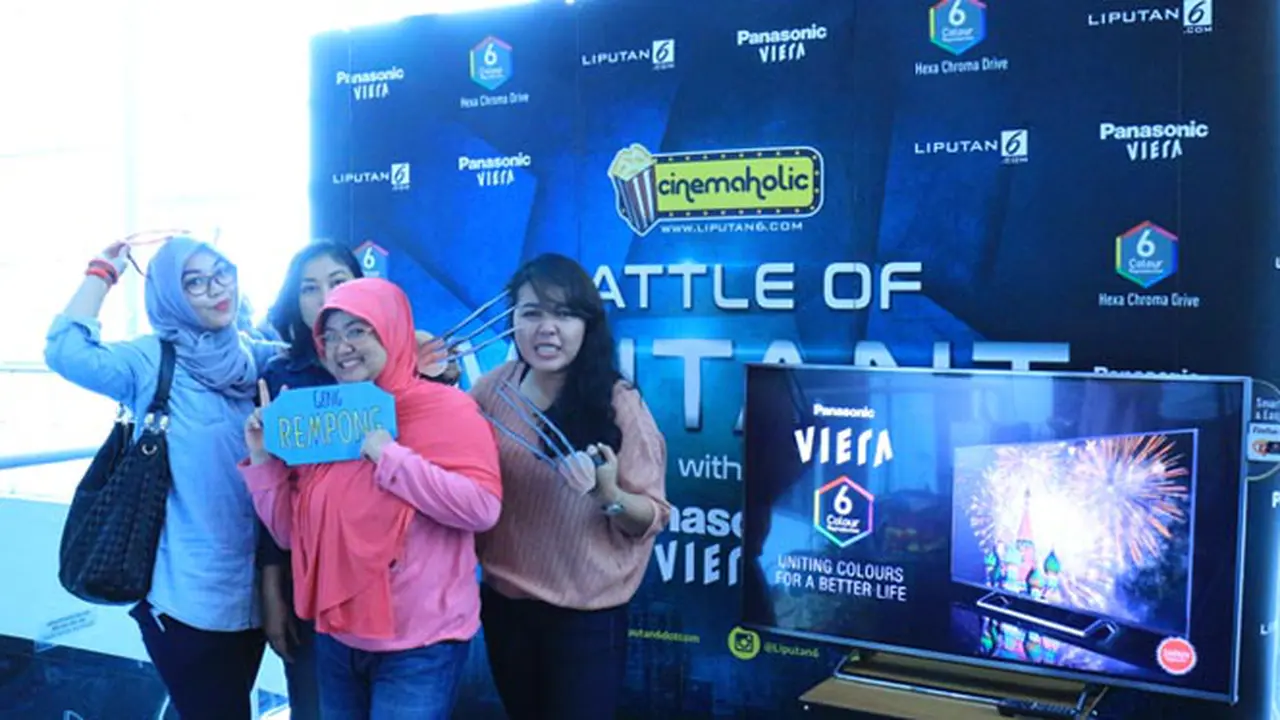 Kemeriahan Nobar Cinemaholic "Battle of Mutan" di CGV Blitz