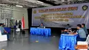 Citizen6, Tanjung Priok: TNI Angkatan Laut dan Universitas Pancasila menggelar pendidikan dan latihan (Diklat) Peradilan Semu di KRI Banda Aceh-593 dengan berlayar menuju perairan kepulauan seribu, Sabtu (3/11). (Pengirim: Dispenkolinlamil)