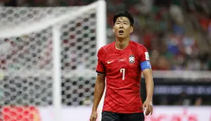 Son Heung-min saat tampil untuk Timnas Korea Selatan di Piala Dunia 2026. (Ulises RUIZ / AFP)