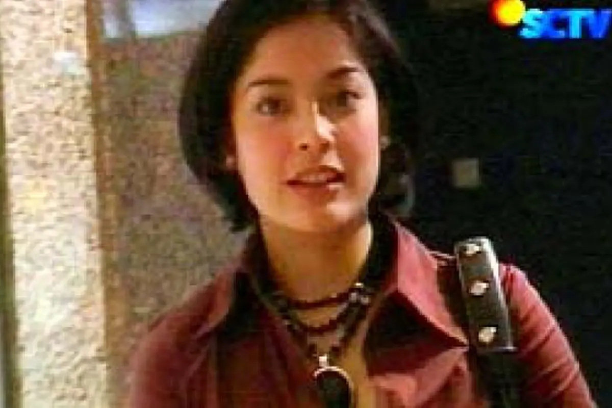 [Bintang] Lulu Tobing